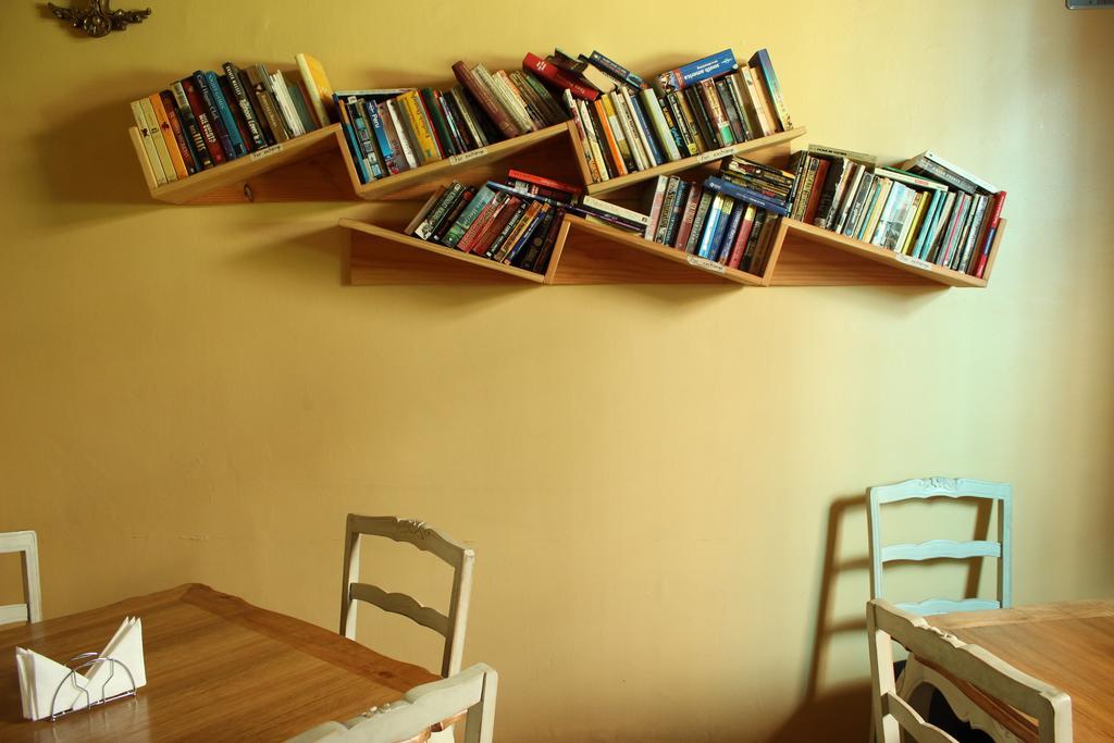 Don Santiago Hostel Ngoại thất bức ảnh